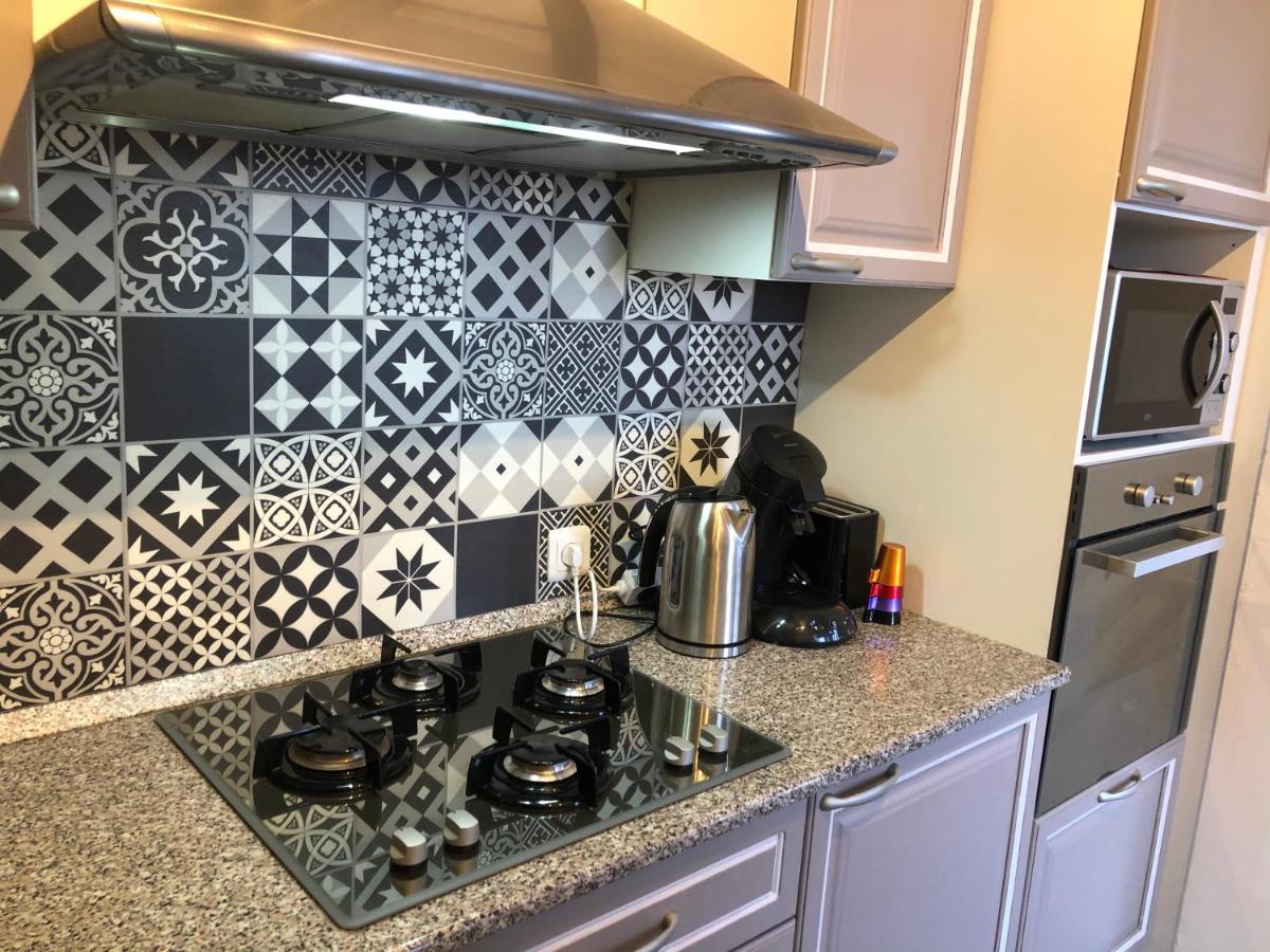 Appartement Vue Mer Avec Parking Gratuit Sur Place Bastia  Exterior foto